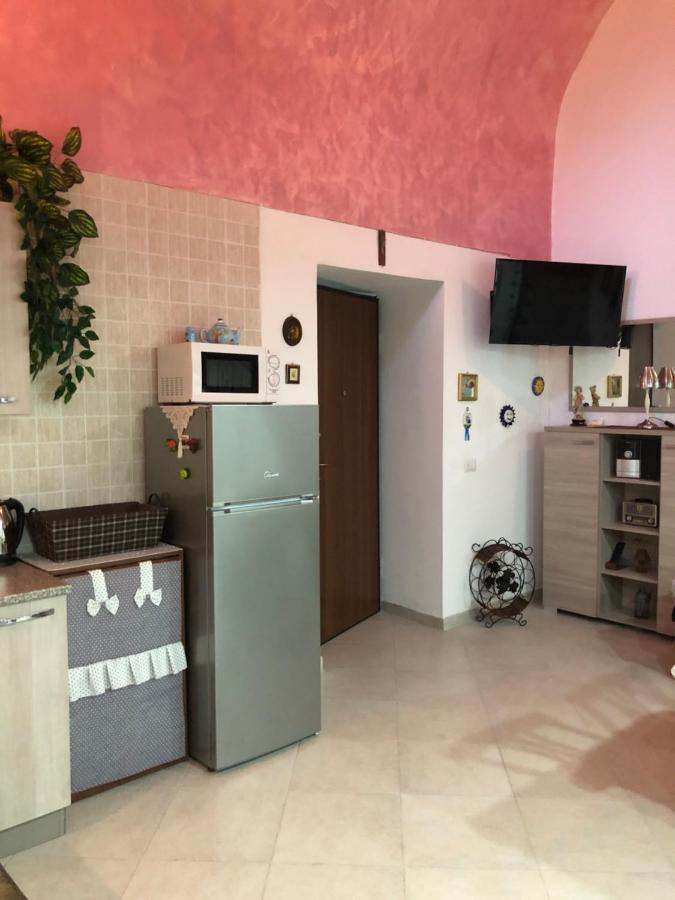 Rosy Monolocale Nel Centro Storico Di Torre Annunziata Di Fronte Scavi Oplonti Apartment Екстериор снимка